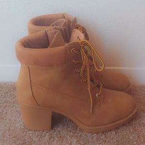 Timberland looking boots with heels